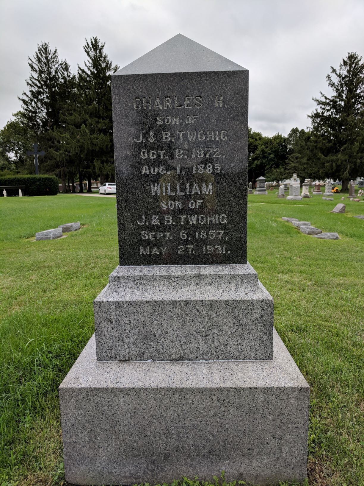 Gravesite of William Twohig (1857-1931)